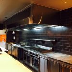 aom-commercial-kitchen-exhaust-hoot-at-grill'd